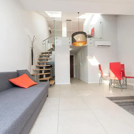 Exclusive Loft In The Main Square A/C P4You Pl-2